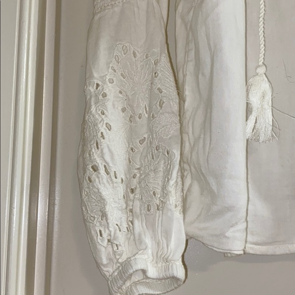 LOGG H&M V-neck Embroidered Eyelet Top - Picture 2 of 3
